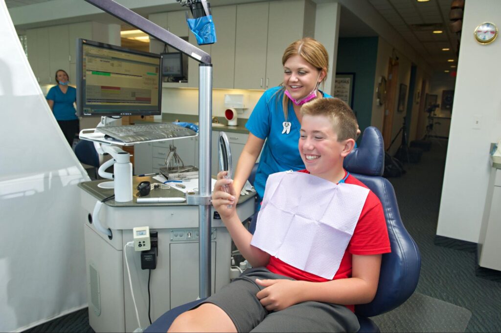 7 Signs It's Time to Visit an Orthodontist